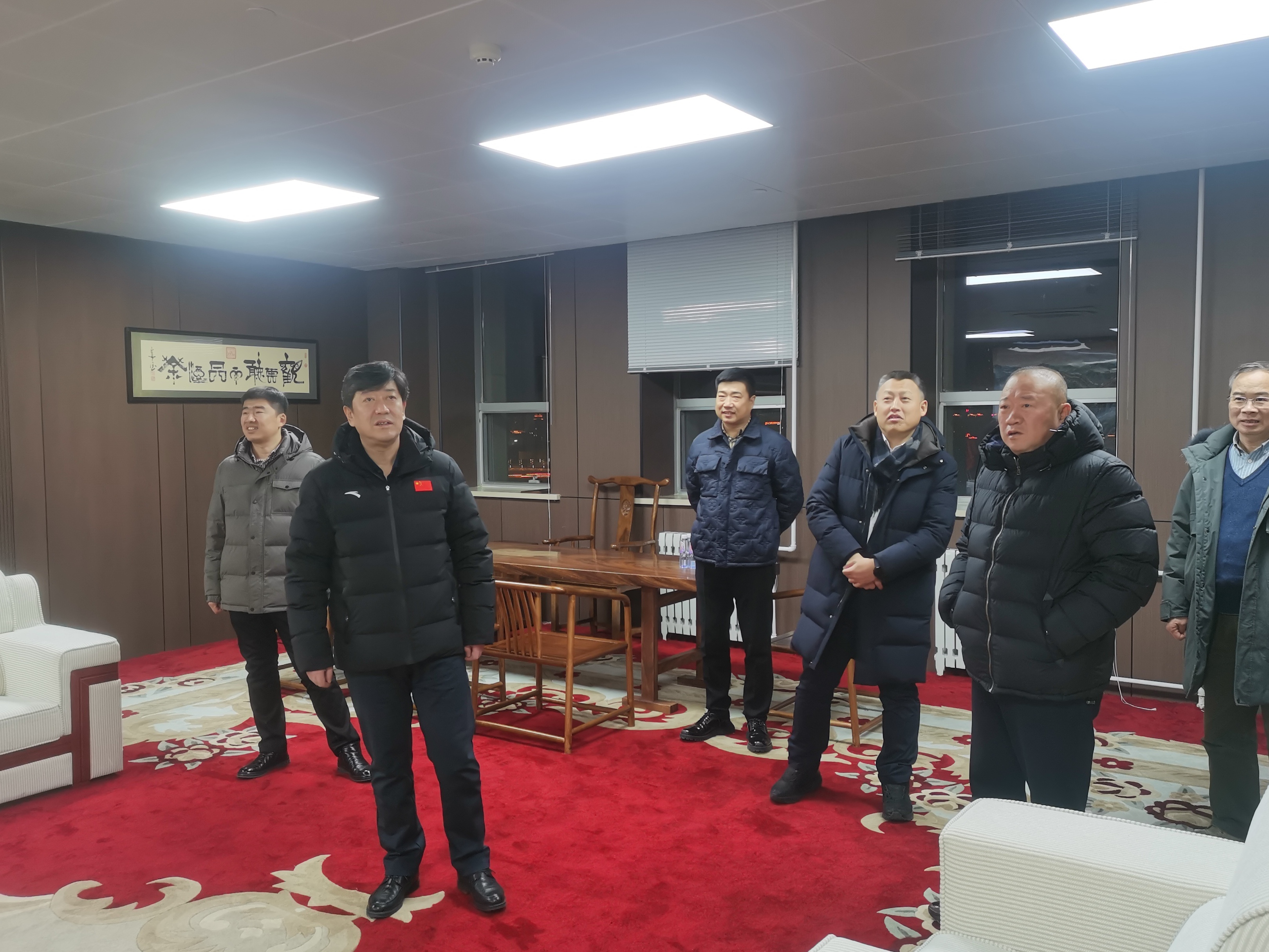 2024年2月4日 大慶市薩爾圖區(qū)區(qū)委書(shū)記、區(qū)長(zhǎng)等一行到公司調(diào)研